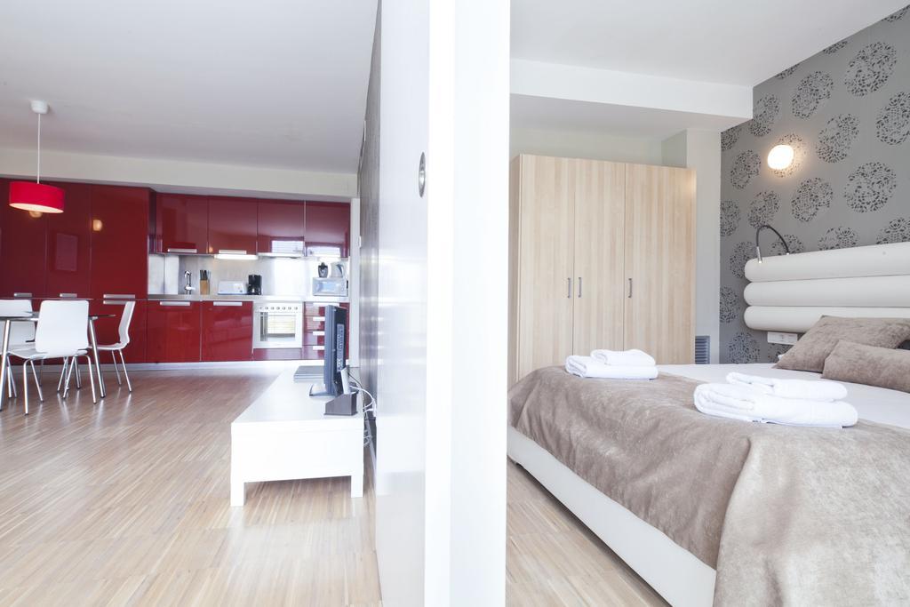 Blue Apartments برشلونة المظهر الخارجي الصورة